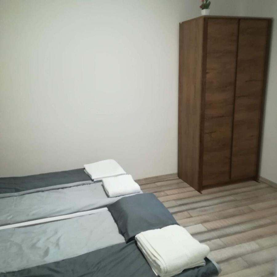 Golden Apartman Oroshaza Luaran gambar