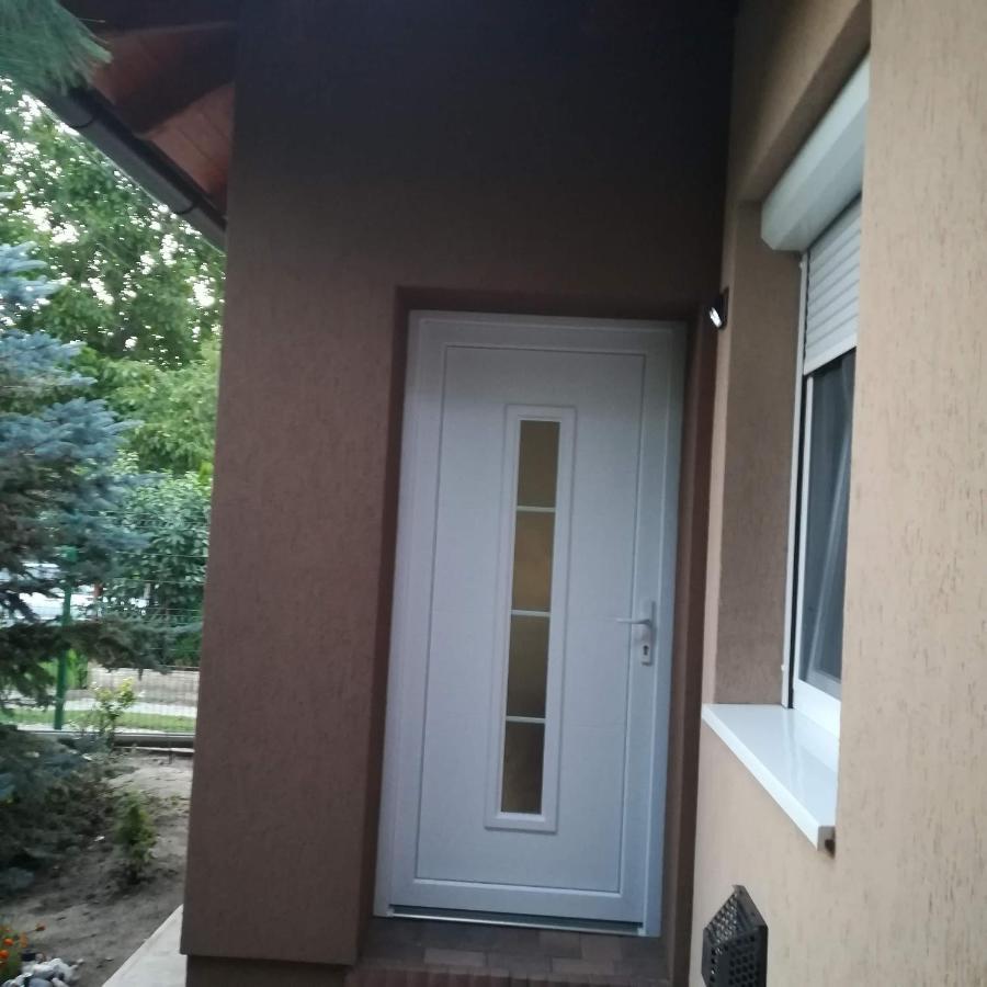 Golden Apartman Oroshaza Luaran gambar