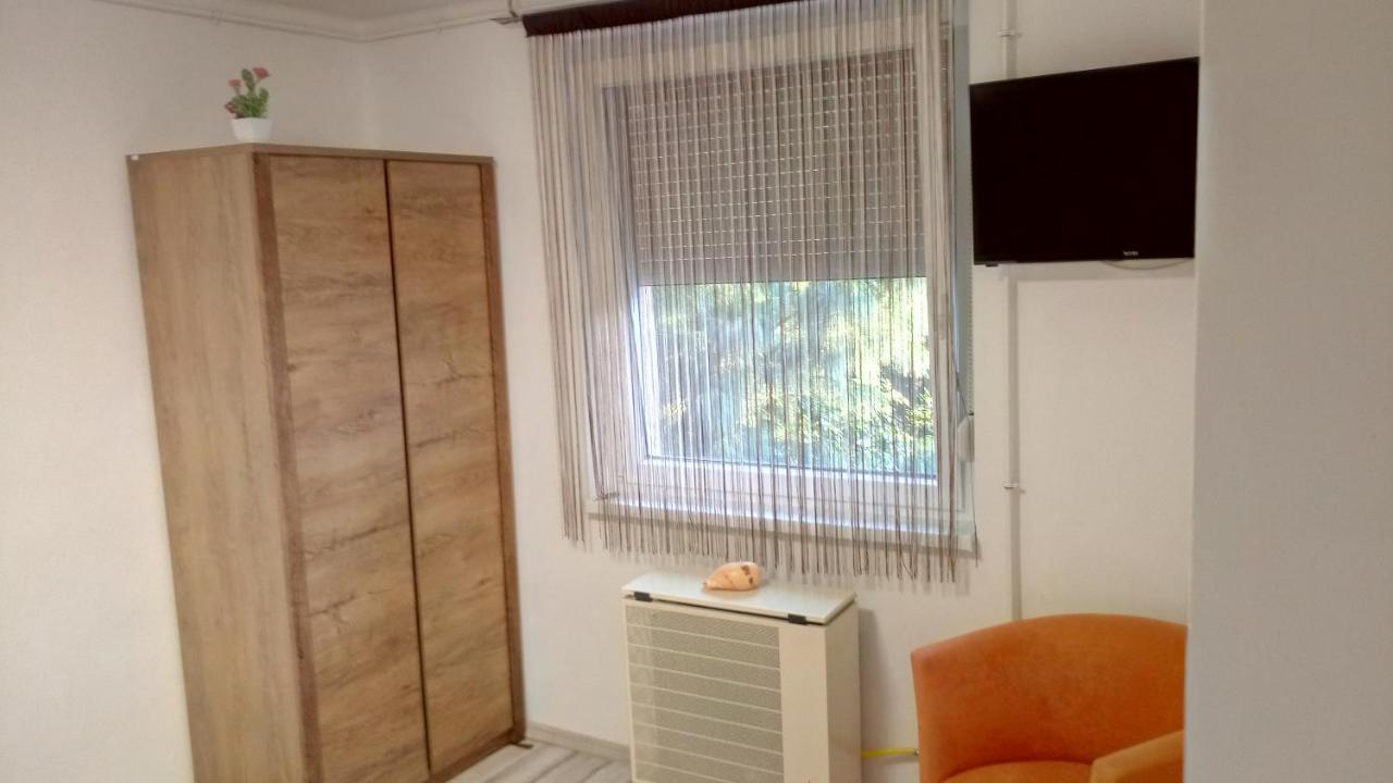 Golden Apartman Oroshaza Luaran gambar
