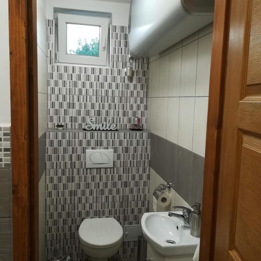 Golden Apartman Oroshaza Luaran gambar